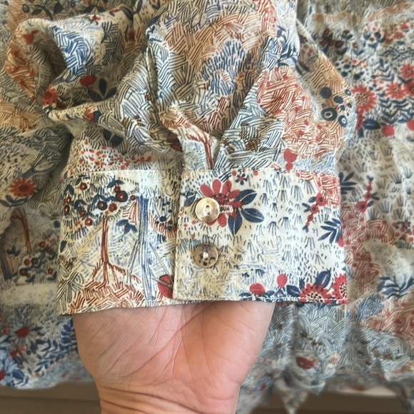 JOHNNY WAS Floral Button-Up Women's Blouse Size Large - Picture 6 of 6